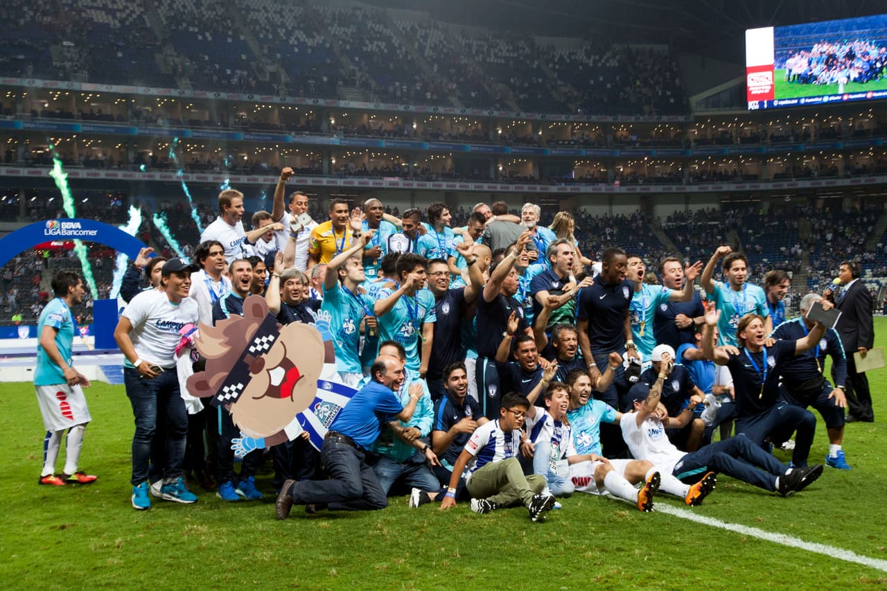 Clausura 2016. Nuevamente se disputó la final entre los equipos mejor clasificados en la fase regular: Monterrey con 37 puntos y Pachuca con 30. Santos y León fueron las primeras víctimas del campeón para someter en la final a Monterrey 2-1.