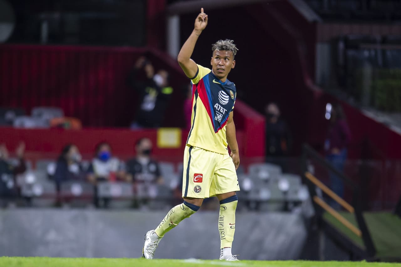 Roger Martínez entra en planes de América, pero...