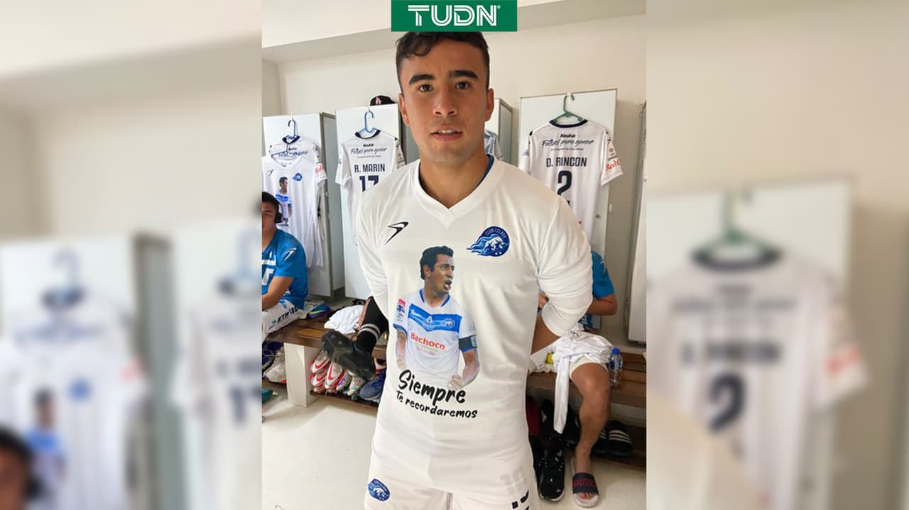 Celaya rinde homenaje a Alfredo Moreno en su playera