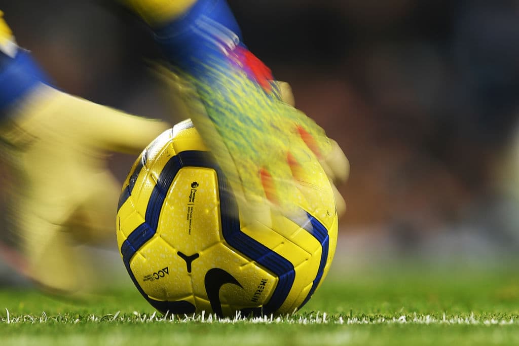 Con doblete de Gabriel Jesús, el City vence 2-1 al Everton, Richarlison descontó para los Toffes. Los Citizens conservan el tercer lugar de la Premier.