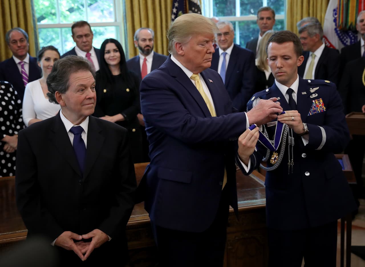 La condecoración es el mayor reconocimiento del Gobierno de los Estados Unidos, equivalente a la Medalla de Oro que entrega el Congreso.