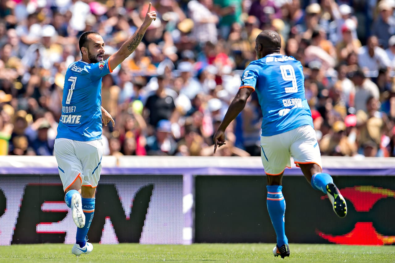 Víctor Vázquez - Cruz Azul.- El jugador de la máquina realizó una gran jugada en conjunto con Guerrón, de esta manera logró sumar 9 puntos en el Fantasy, mientras que su valor es de $5.8 millones. 9 puntos valor $5.8 millones