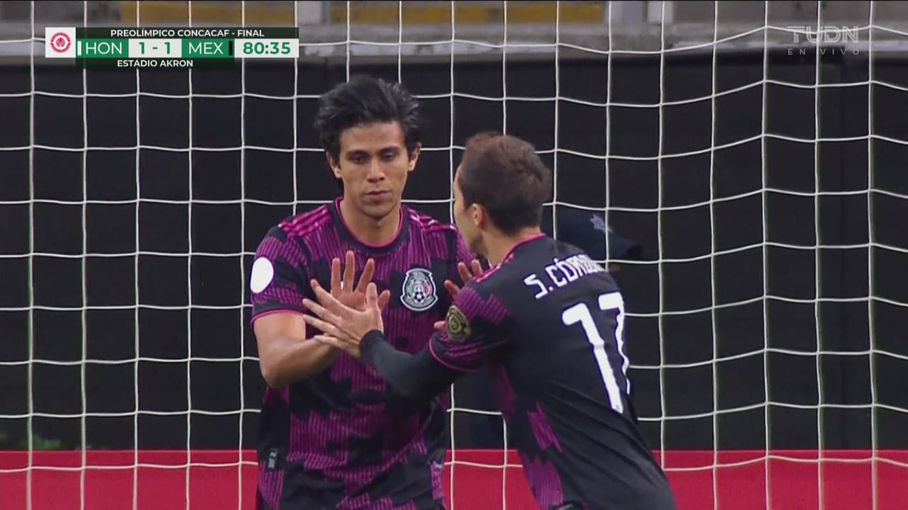 ¡México empata! José Juan Macías hace el 1-1 de penalti