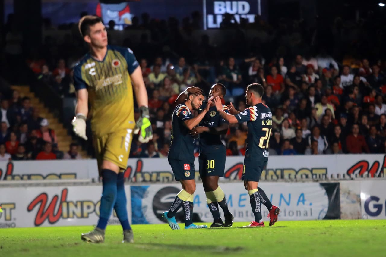 Veracruz 
<b>0-5</b> América | Las Águilas golean a los Tiburones Rojos y confirman su presencia en la Liguilla.