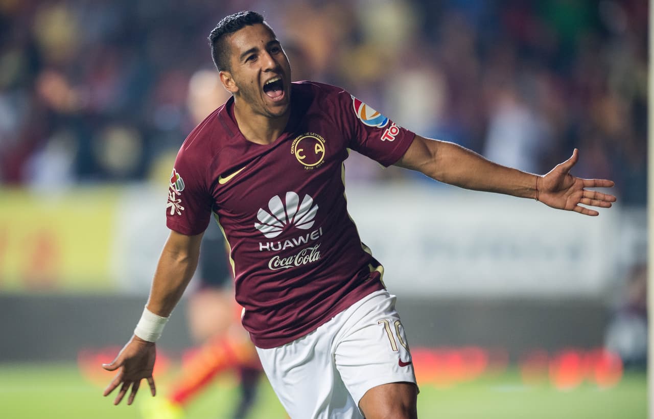 El paraguayo Cecilio Domínguez fue el refuerzo más costoso: América pagó 6,4 millones de dólares por su pase.