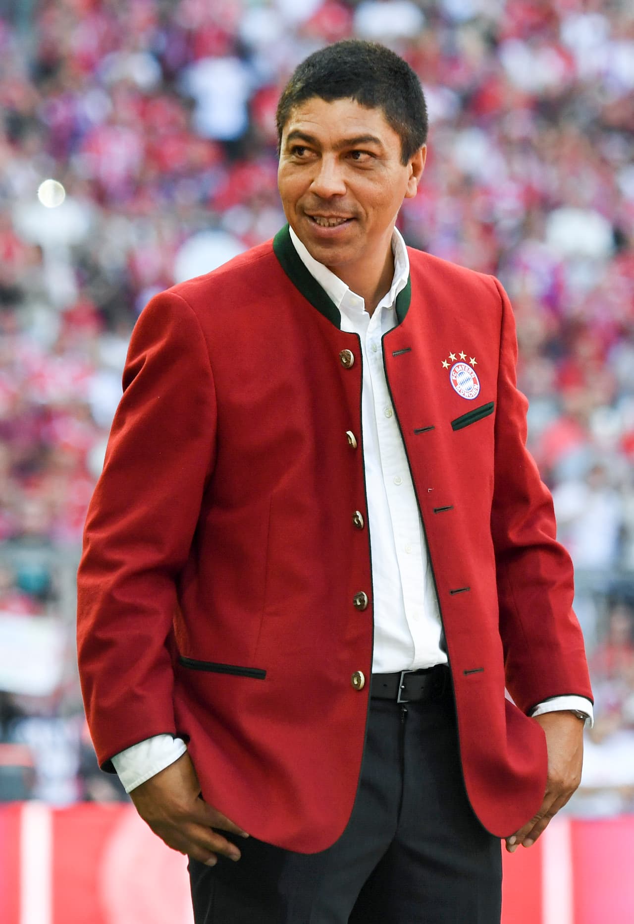 ¿Hacen menos a Messi? Élber enciende a España con comparación