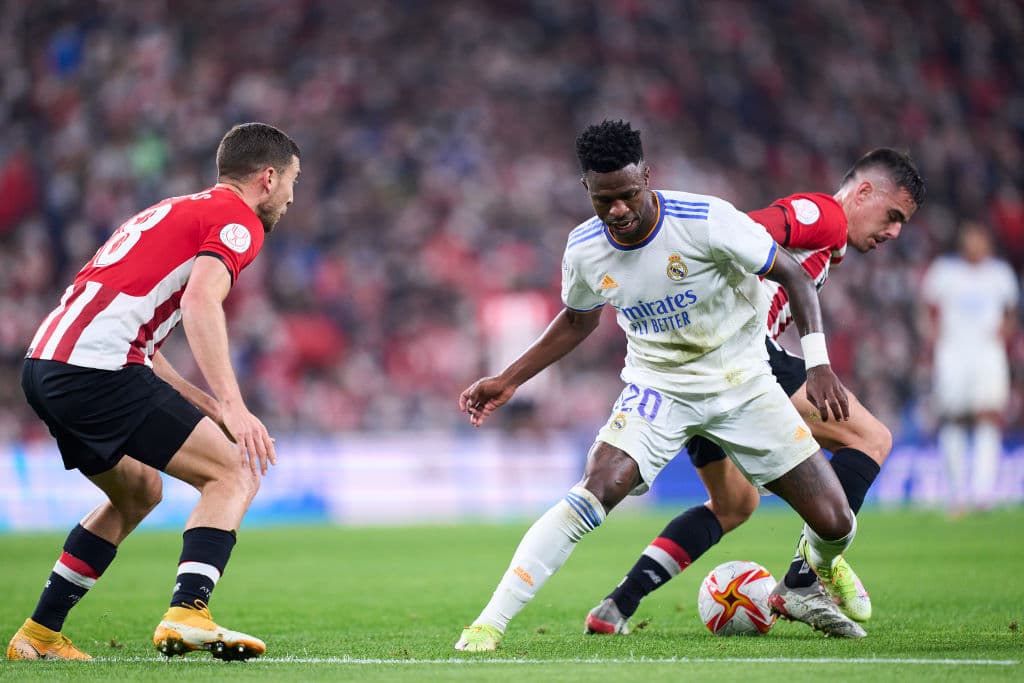 Con la anotación de Álex Berenguer al minuto 89, Athletic de Bilbao le hace repite la dosis de los octavos de final y avanzan a las semifinales tras vencer 1-0 al Real Madrid.