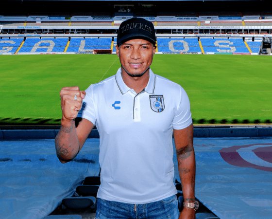 Valencia revela fracaso previo a fichar por Manchester United