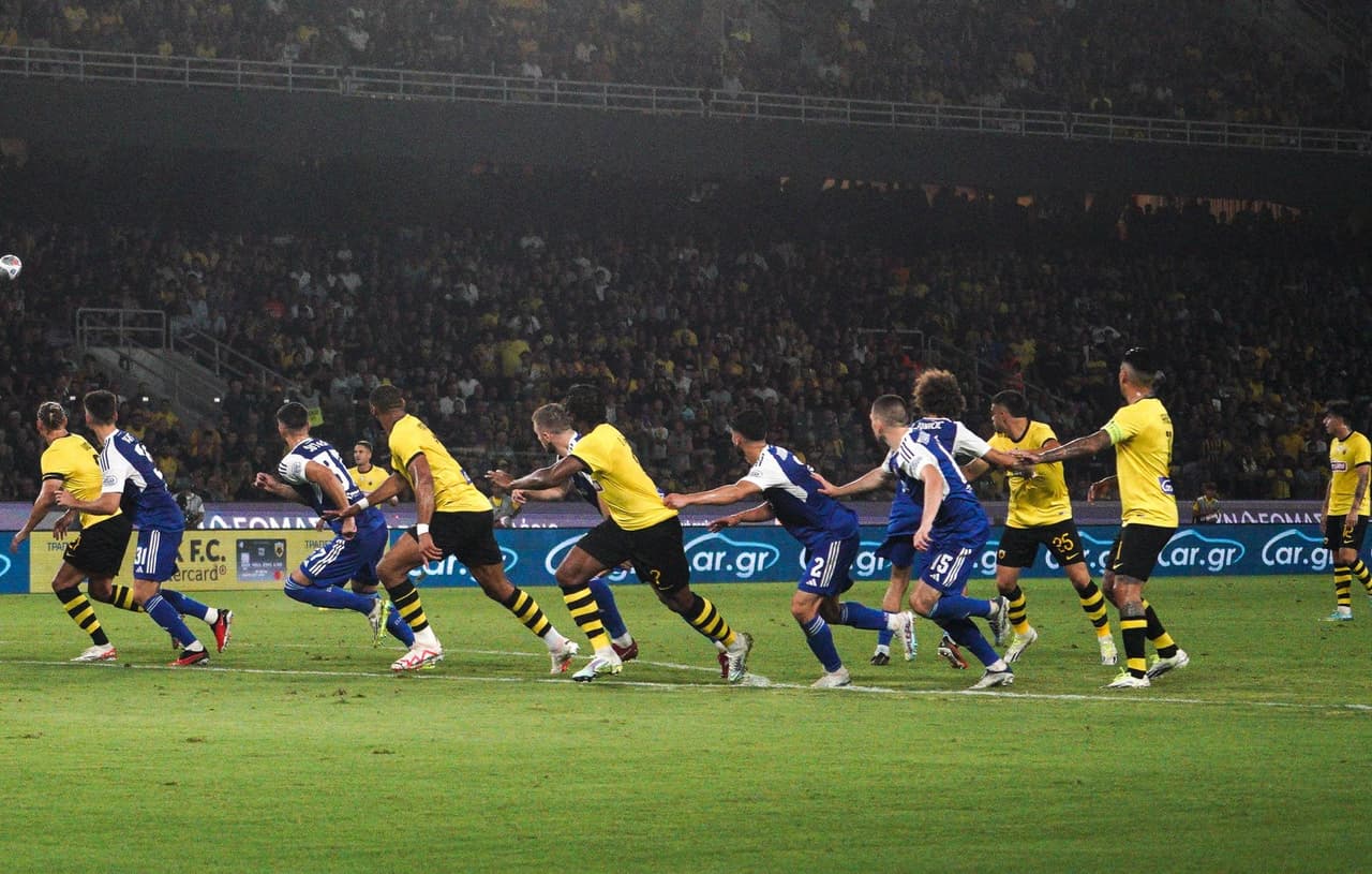 Definidos los partidos de Playoffs de la UEFA Champions League 2023