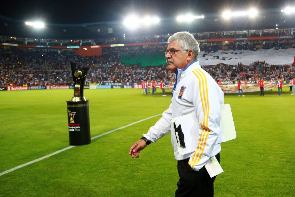 Sin embargo, Ferretti sufrió una nueva desilusión al perder en la final de Liga de Campeones de 2017 contra Pachuca.