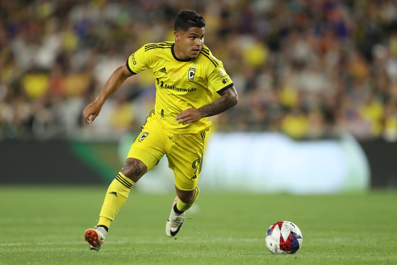 Delantero: CUCHO HERNÁNDEZ (Columbus Crew)
