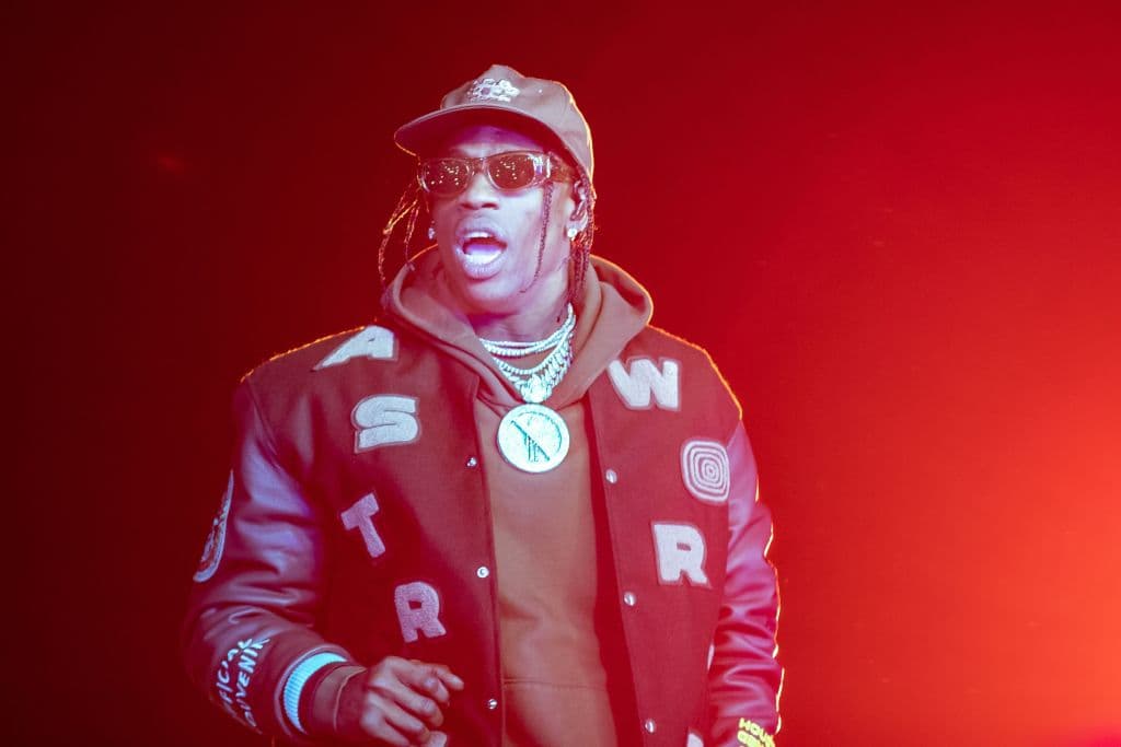 Travis Scott está contando su versión de la historia en su primera entrevista tras el fatal accidente.