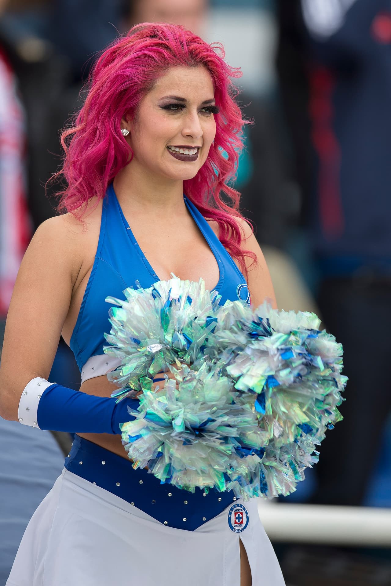 La belleza de las porristas en la fecha 2