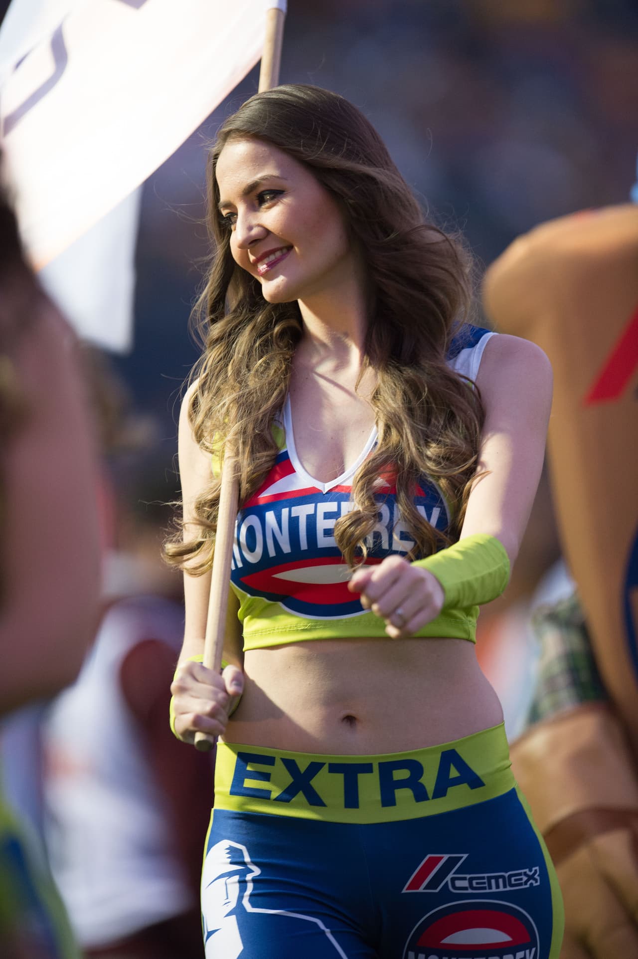 La belleza de las porristas en la fecha 2