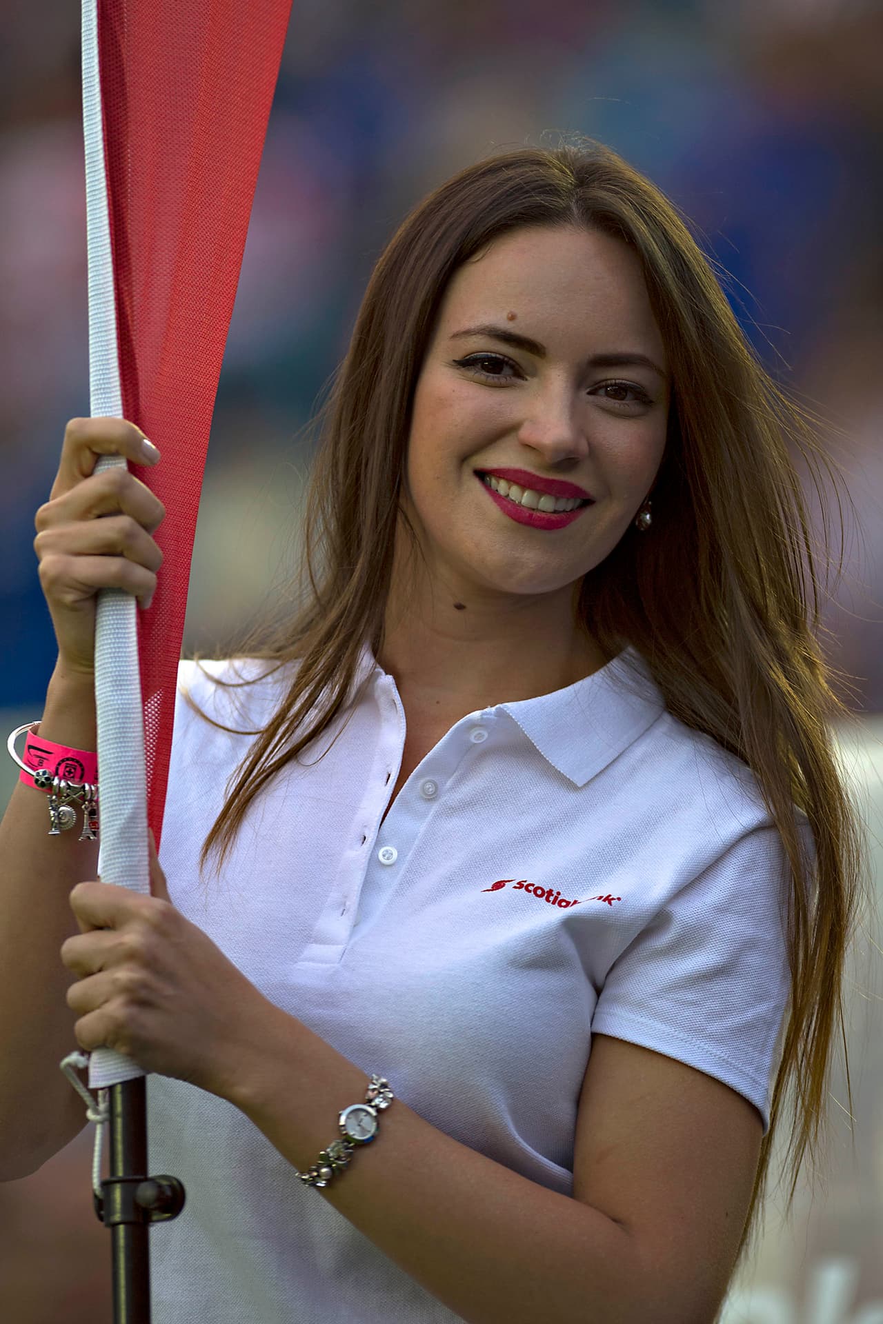 La belleza de las porristas en la fecha 2