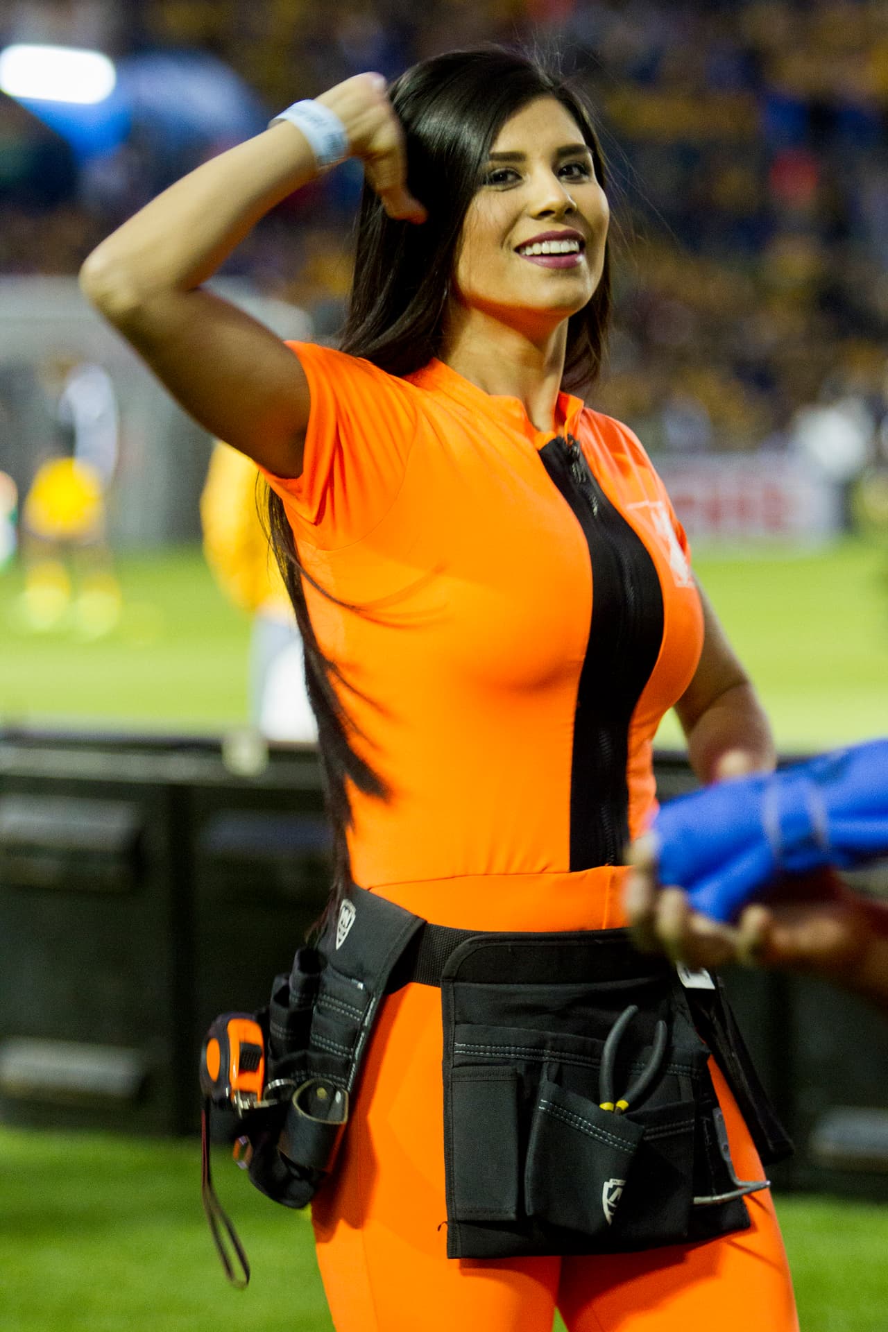 La belleza de las porristas en la fecha 2