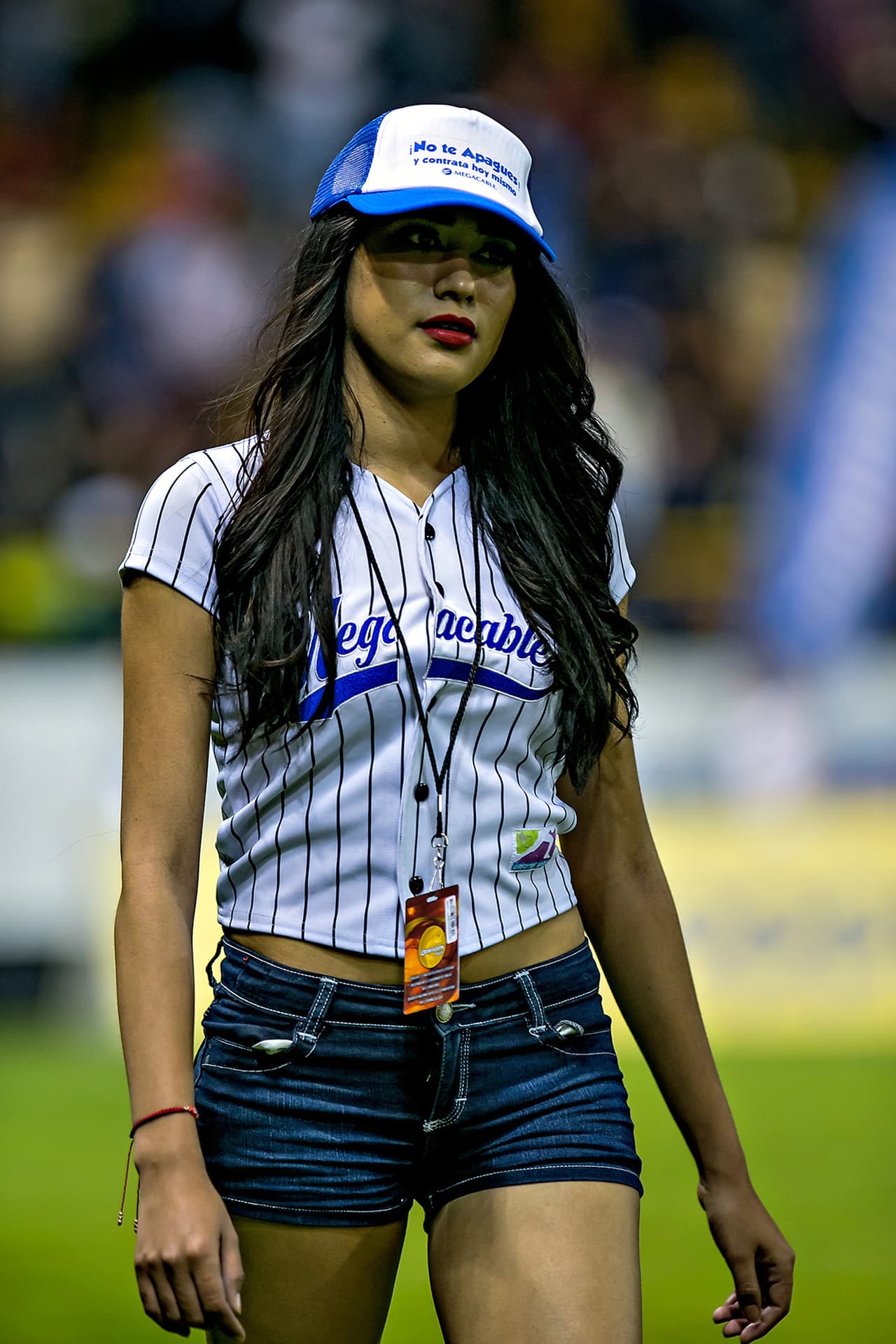 La belleza de las porristas en la fecha 2