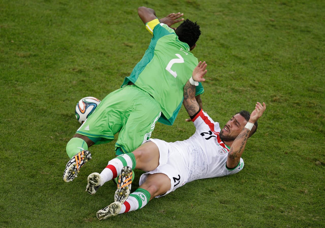 El partido entre Irán y Nigeria en Brasil-2014 tenía como principal condimento la necesidad de ambos por lograr una victoria, por lo que se podía pensar que se viera una lucha intensa por busar el triunfo.