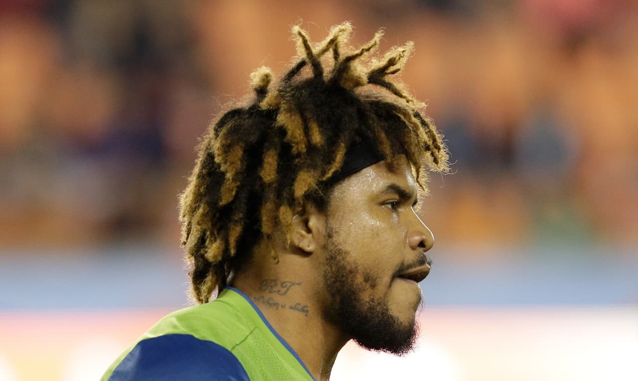 Román Torres es muy grande.