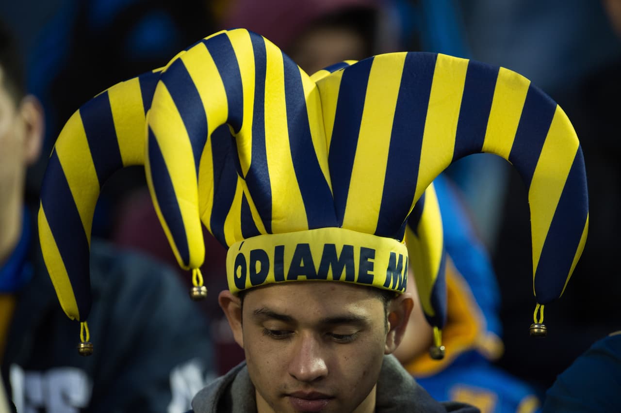 El colorido de la afición en la Jornada 8