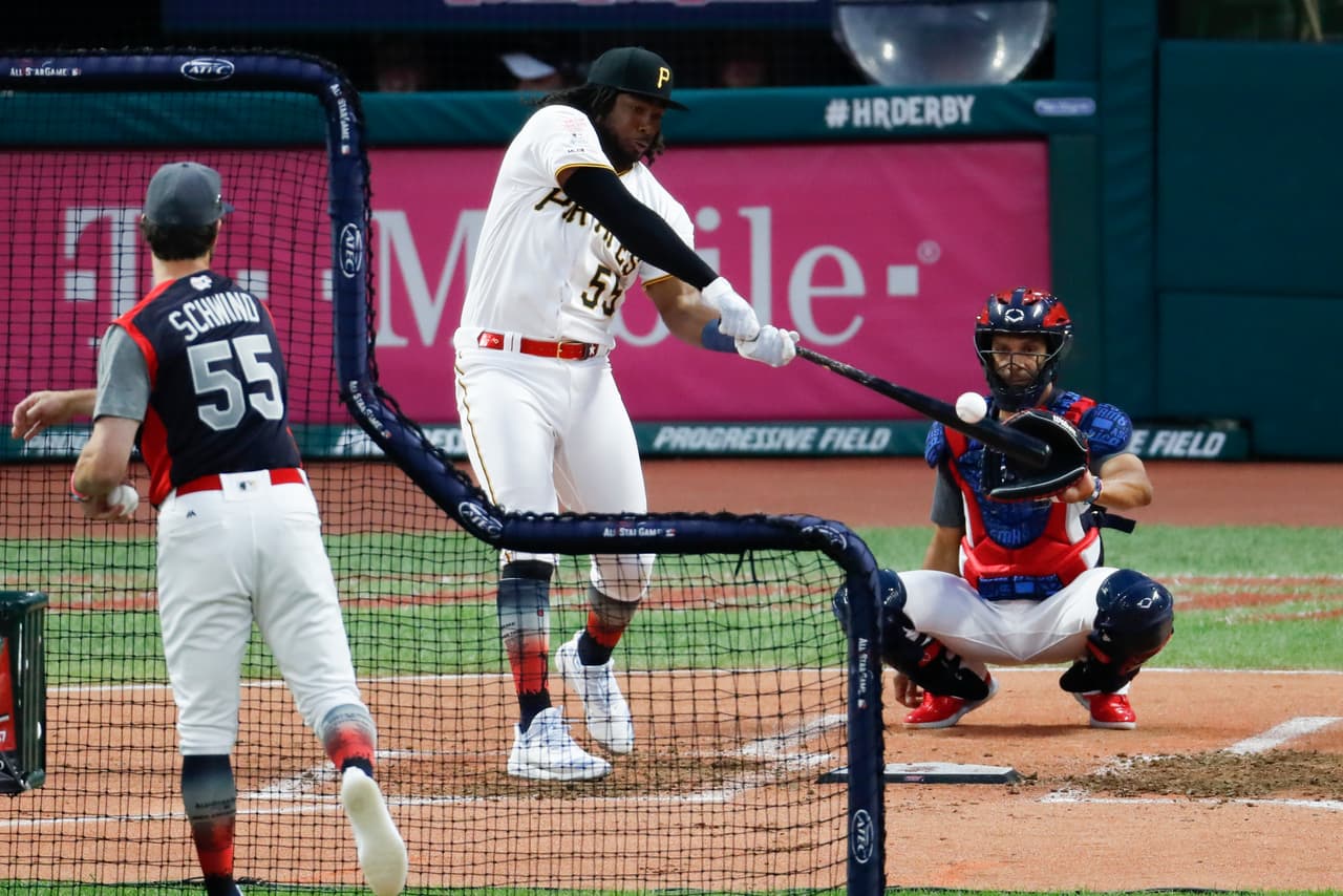 El tercero de los cuatro duelos iniciales lo tuvieron Josh Bell, de los Pittsburgh Pirates, quien sumó 18 jonrones.