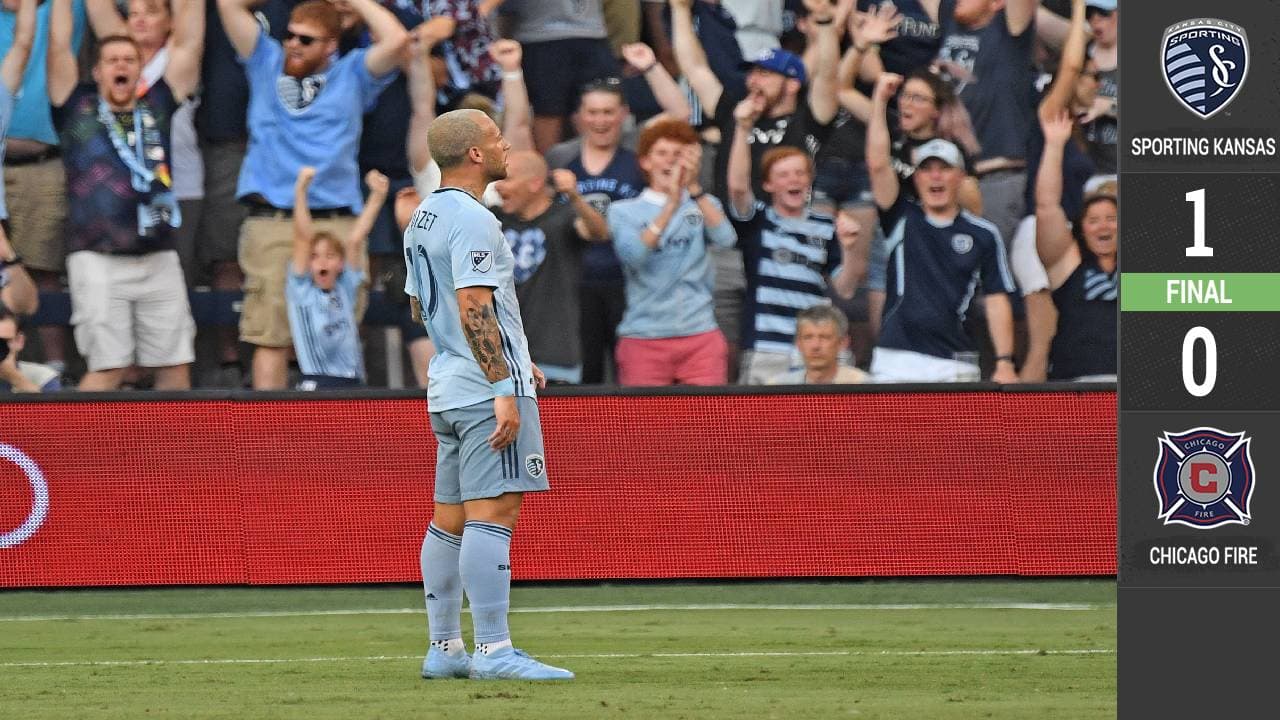 ¡Au revoir, Schweinsteiger! Yohan Croizet le gana carrera al alemán para darle el triunfo a Sporting KC