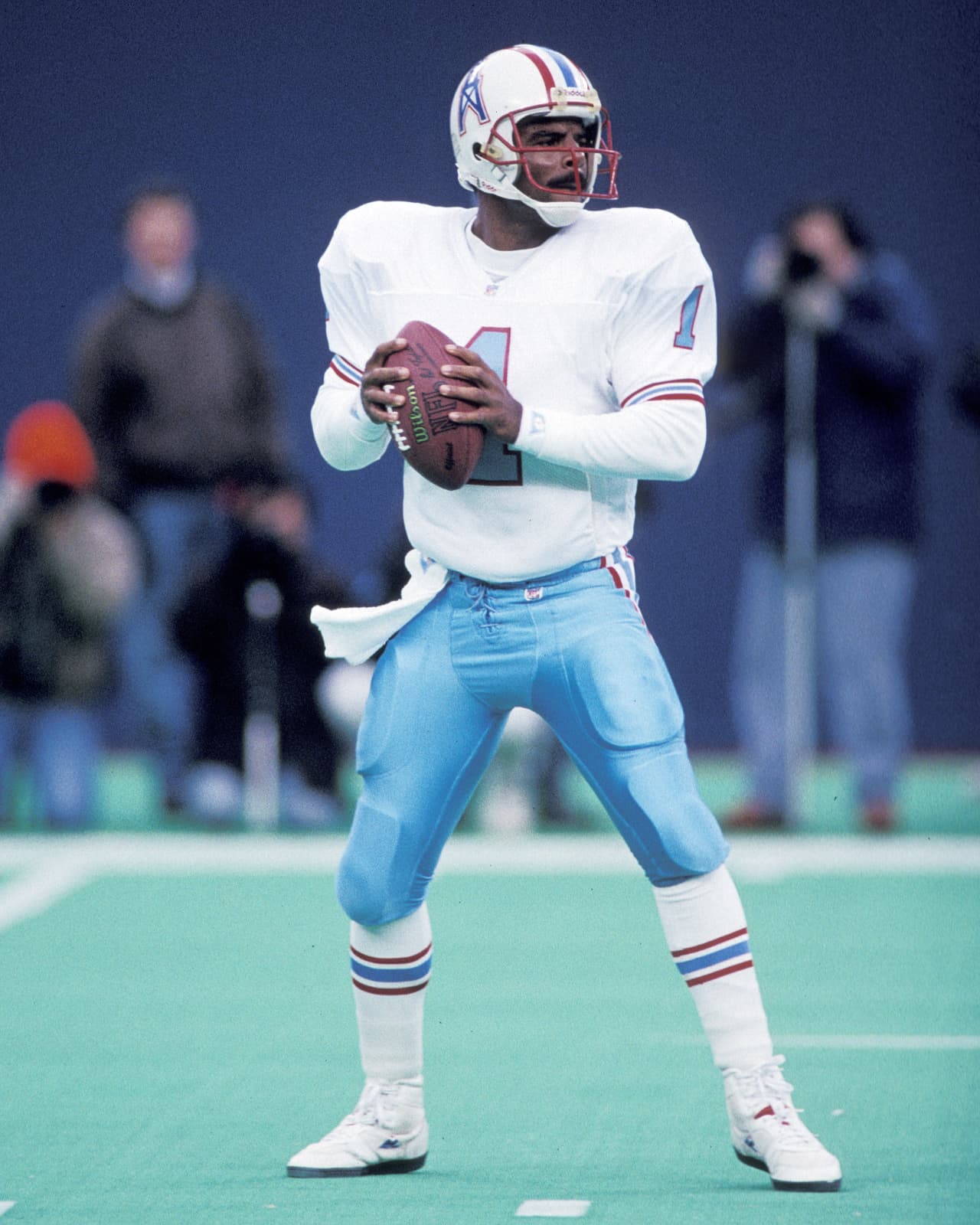 <b>#7: Warren Moon </b>
<br>49,325 yards (1984-2000)