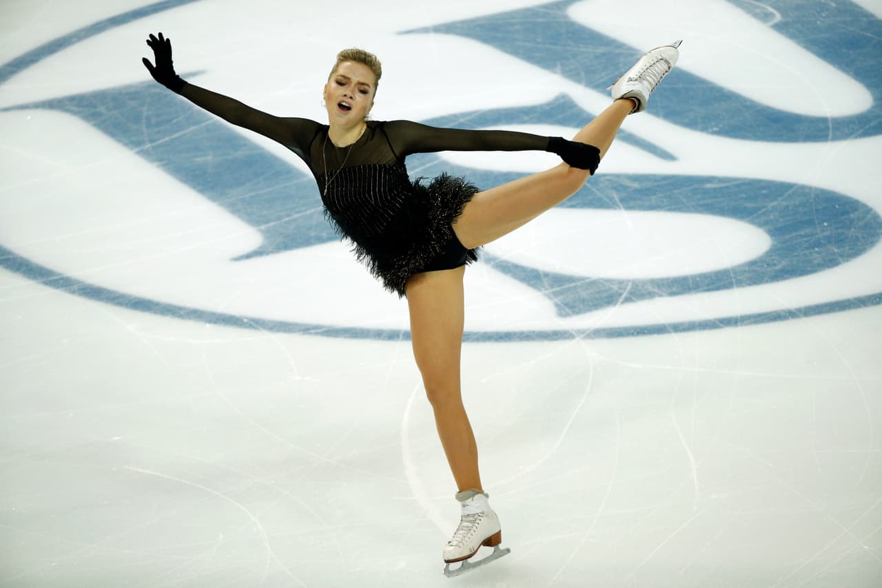 La elasticidad, la fuerza y la coordinación se mezclan con la belleza y la sensualidad propia de las mujeres durante las competencias de patinaje artístico, que tuvieron una nueva cita Grand Prix de Figuras en Francia.