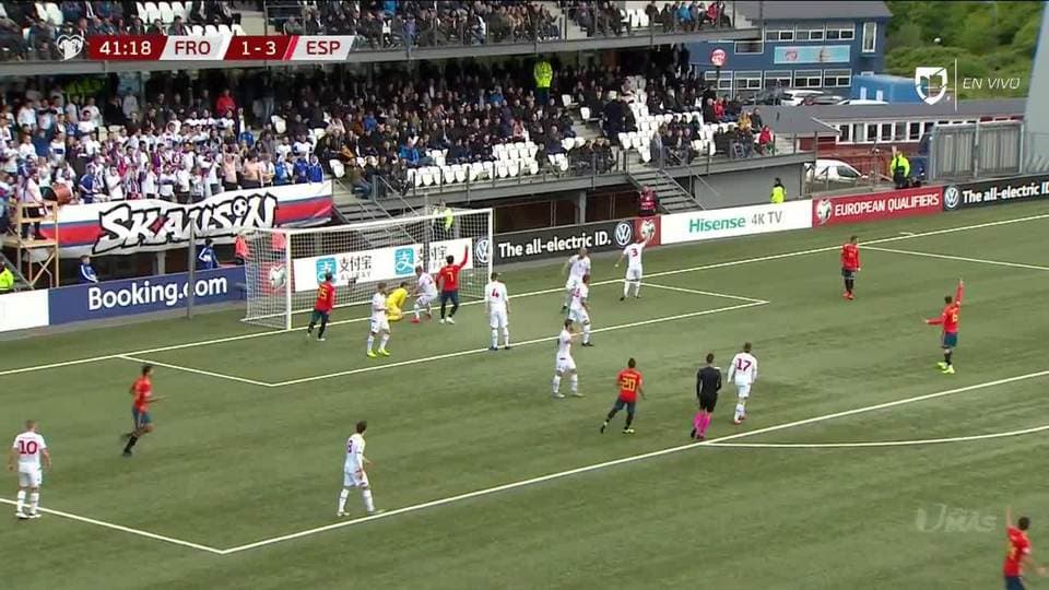 Tiro de esquina para Spain