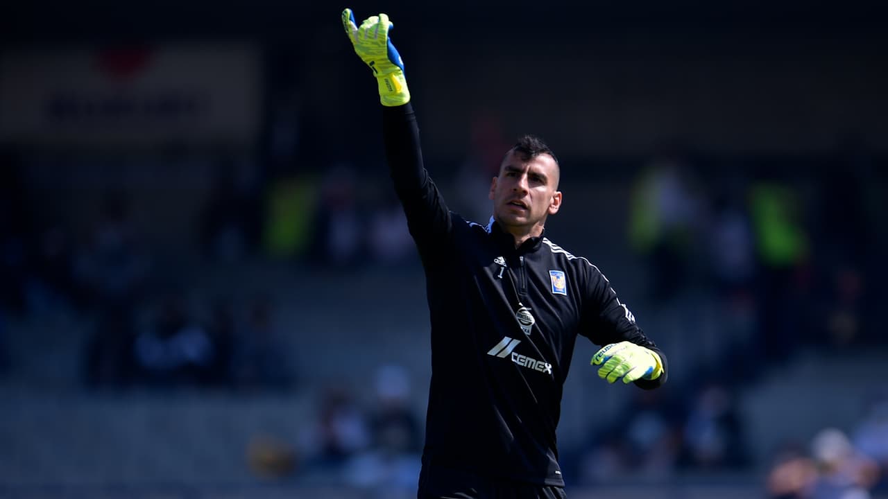 Nahuel Guzmán protagoniza nuevo episodio polémico con afición de Pumas