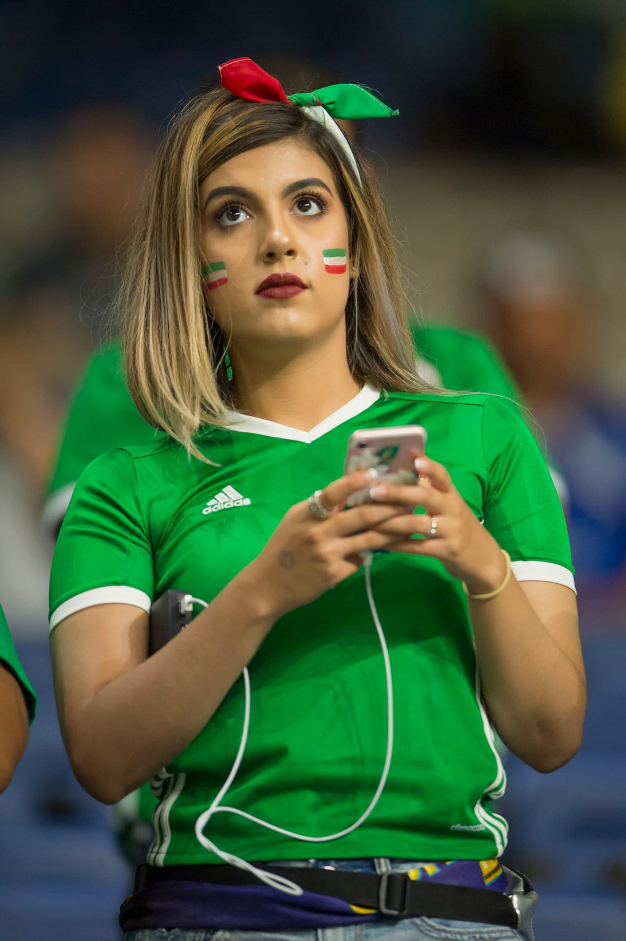 Y otras más pendientes del celular, pero se le perdona todo ¡Hermosa!