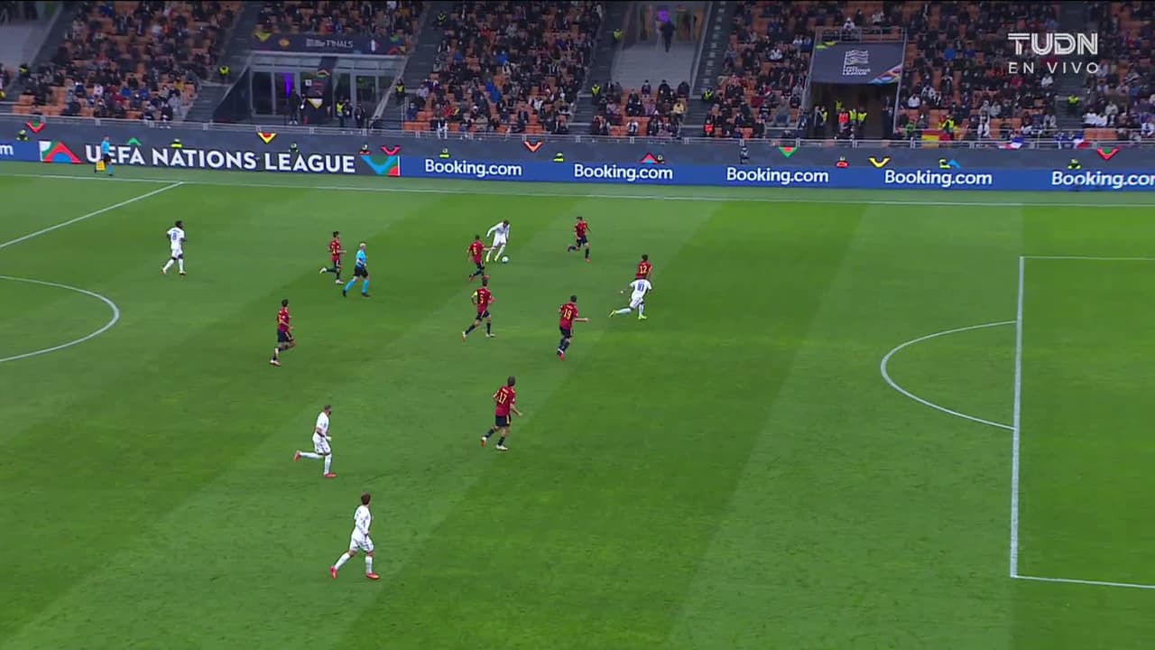 ¡GOL!  anota para Francia. Kylian Mbappé