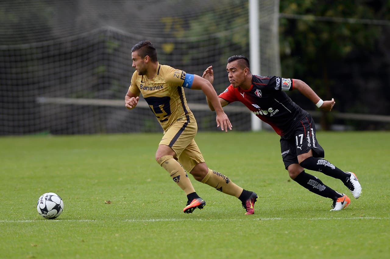 Aunque este mexicano también es volante como su casi homónimo ambos han tenido caminos diferentes en el fútbol.