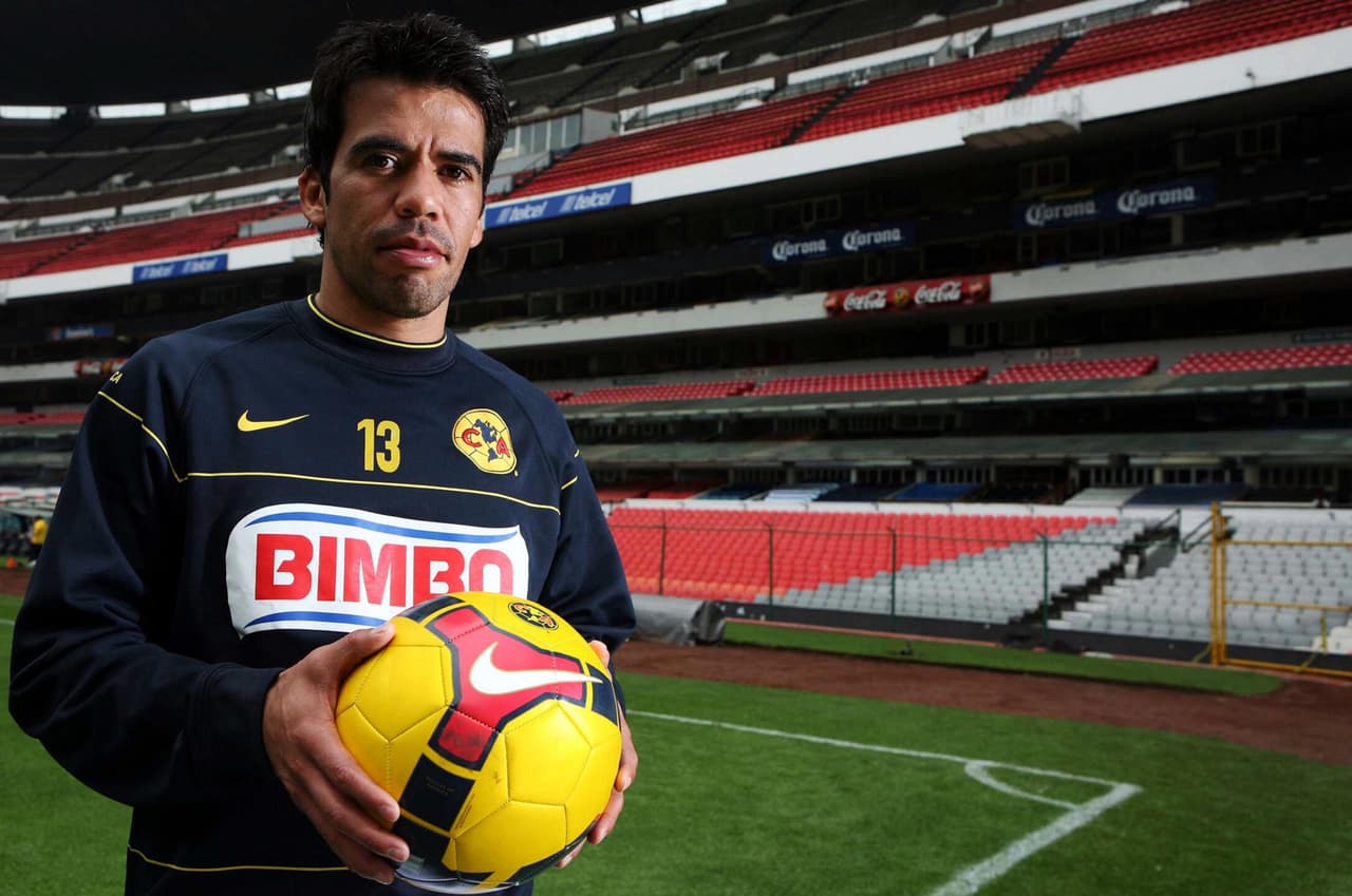 Tras su retiro, Chicago Fire y América planearon partido de despedida para Pável Pardo pero jamás se consumó este homenaje.