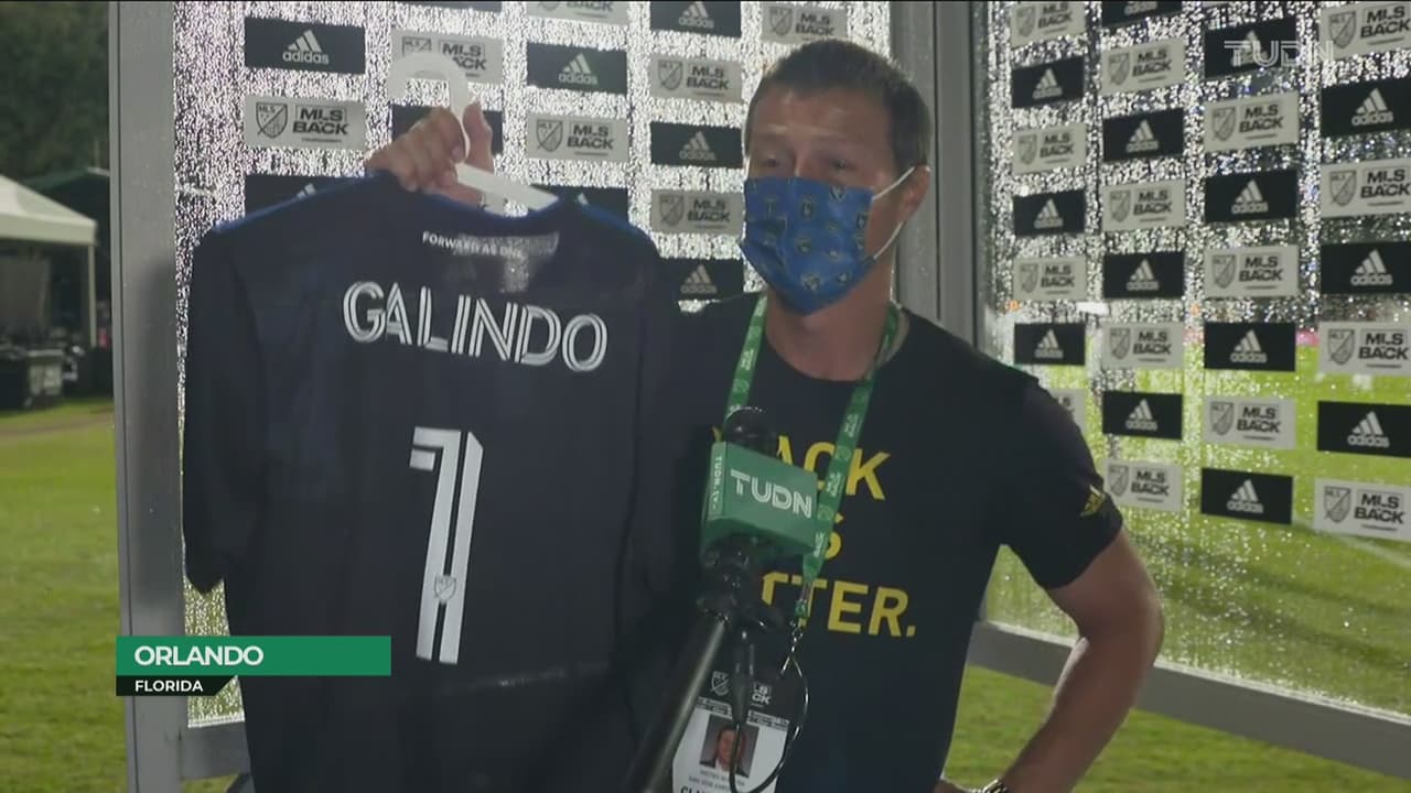 Almeyda a Galindo: “Más allá de la distancia, los corazones están cerca”