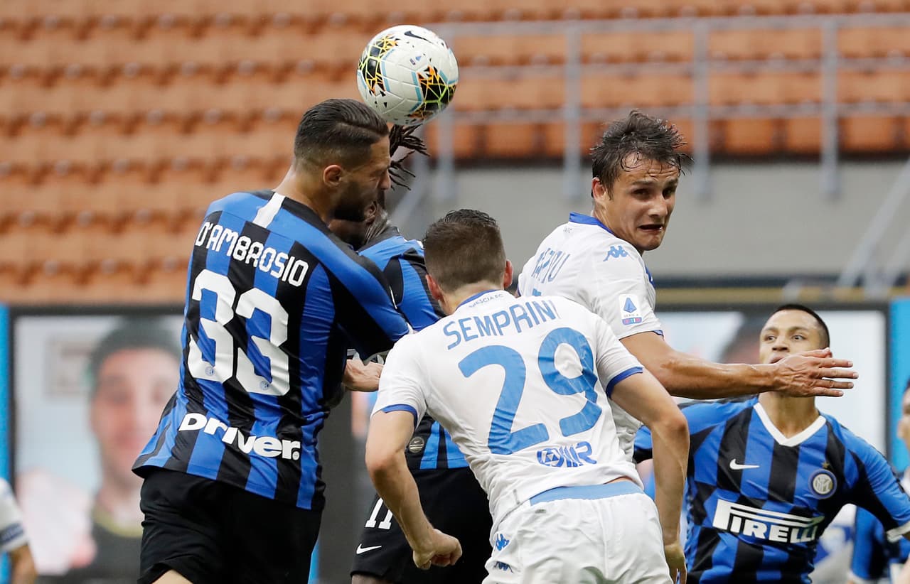 Con goles de seis diferentes jugadores, el Inter de Milán no se toca el corazón y golea en casa al Cagliari.