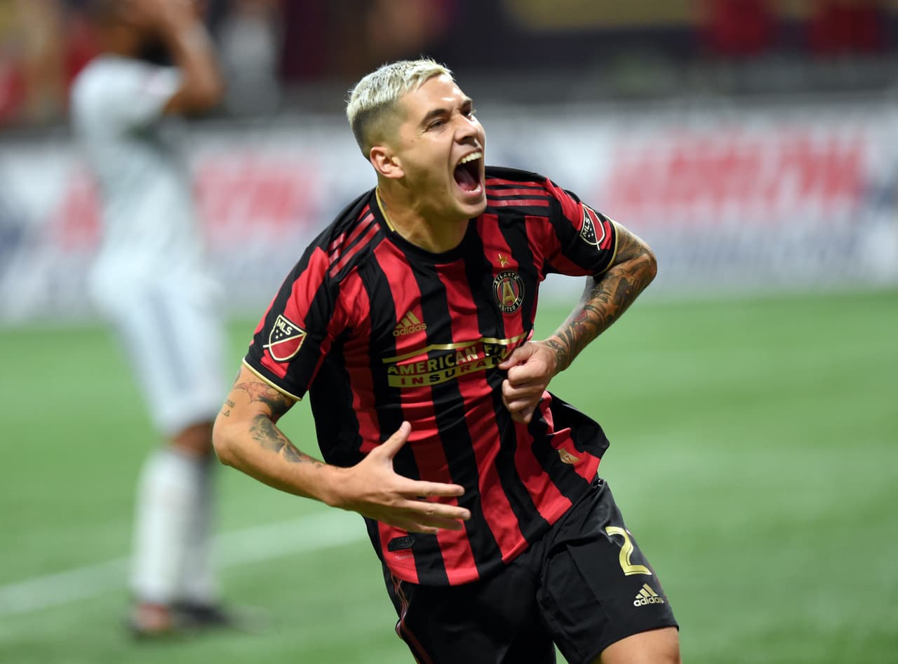 Marcador de punta por izquierda: Franco Escobar (Atlanta United FC)