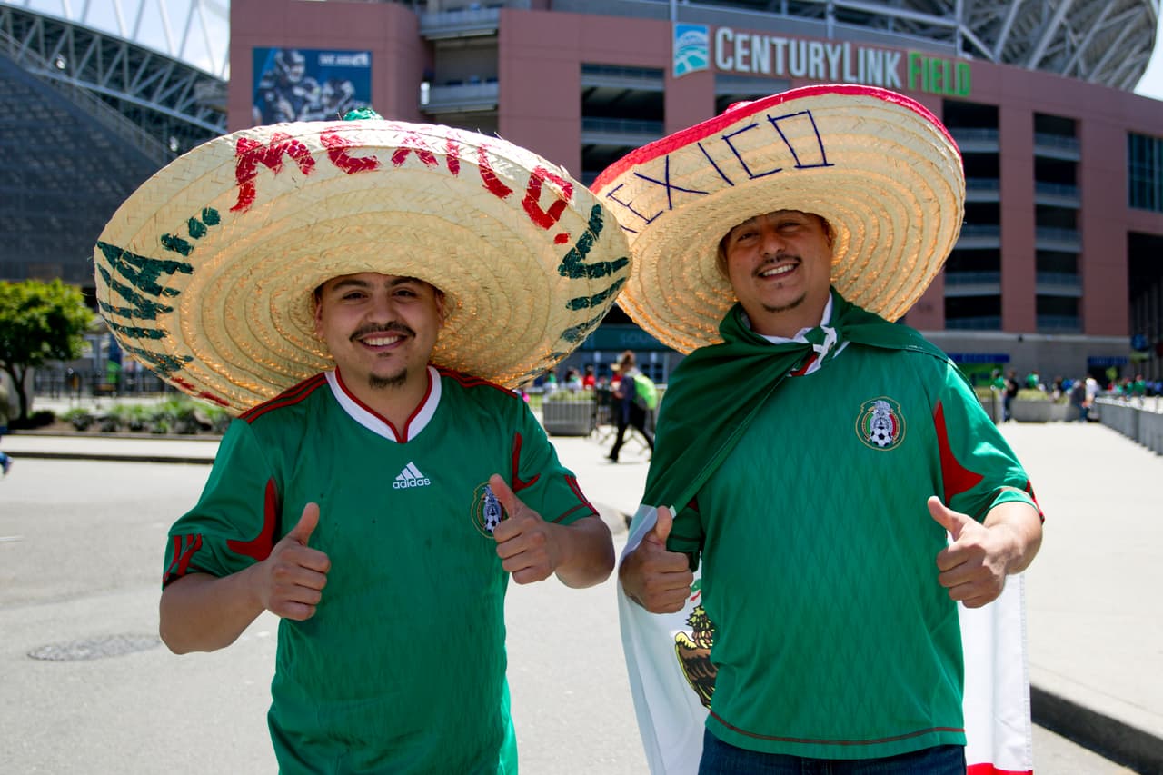 Los fanáticos mexicanos, luego de la agridulce Copa Confederaciones, quitarse el mal sabor de boca con una excelente actuación de 'Tri'.