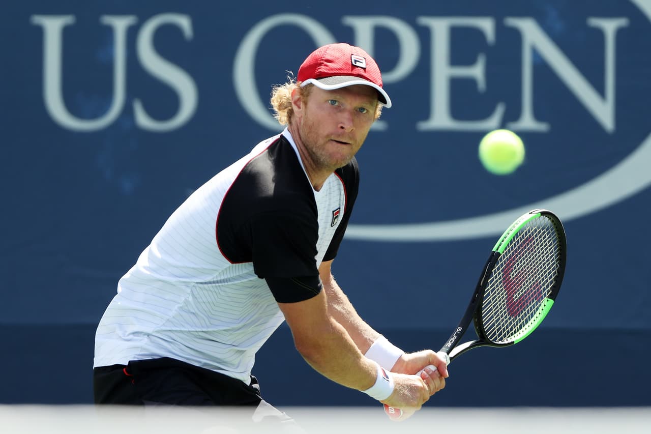 El ruso Dmitry Tursunov se retiró en el tercer parcial contra el británico Cameron Norrie.