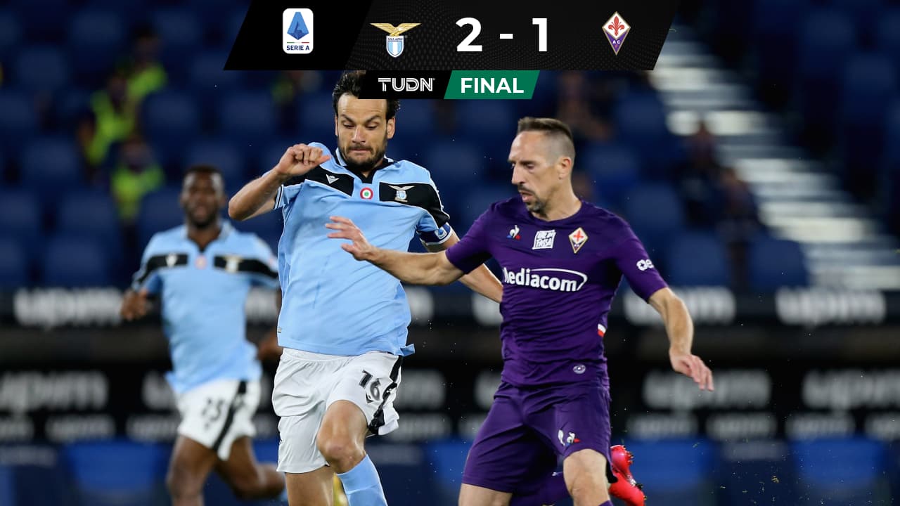 Lazio le remonta a la Fiorentina y pisa los talones a la Juventus en la Serie A