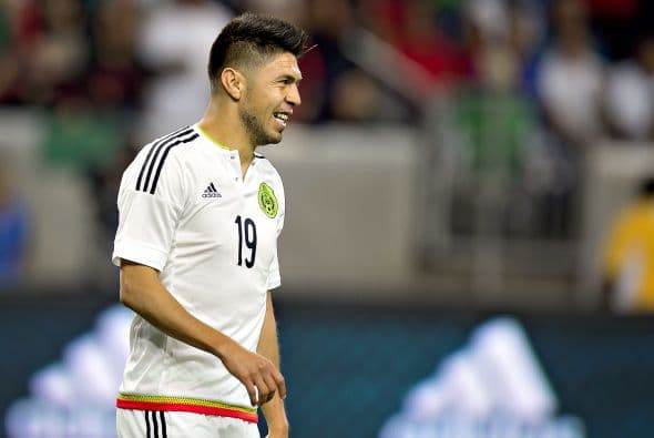 8 Oribe Peralta entró por la lesión de "Chicharito" y probablemente se quede con su puesto. Se mostró a buen ritmo. También entraron Jesús Corona, Jonathan dos Santos y Jesús Dueñas.