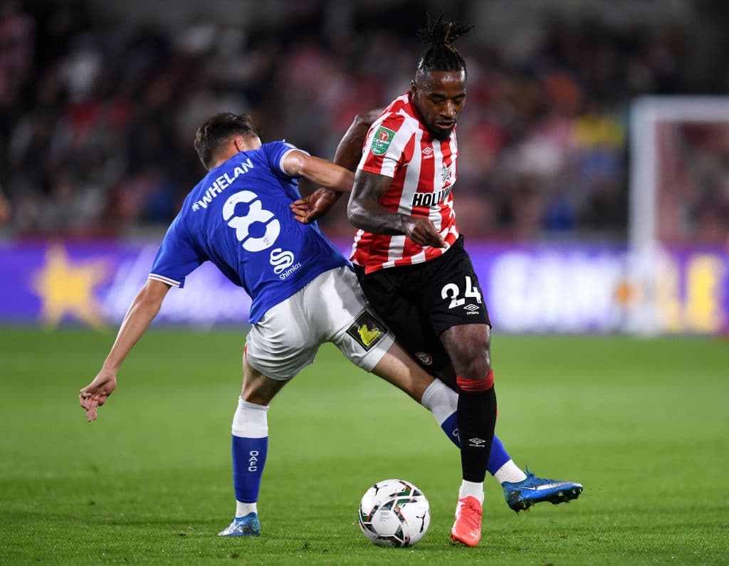 Brentford golea al Oldham Athletic 7-0 en la EFL Cup y consigue su pase a Octavos de Final. Marcus Forss sumó cuatro dianas, Yoane Wissa hizo doblete y Raphael Diarra sumó un autogol durante el encuentro.