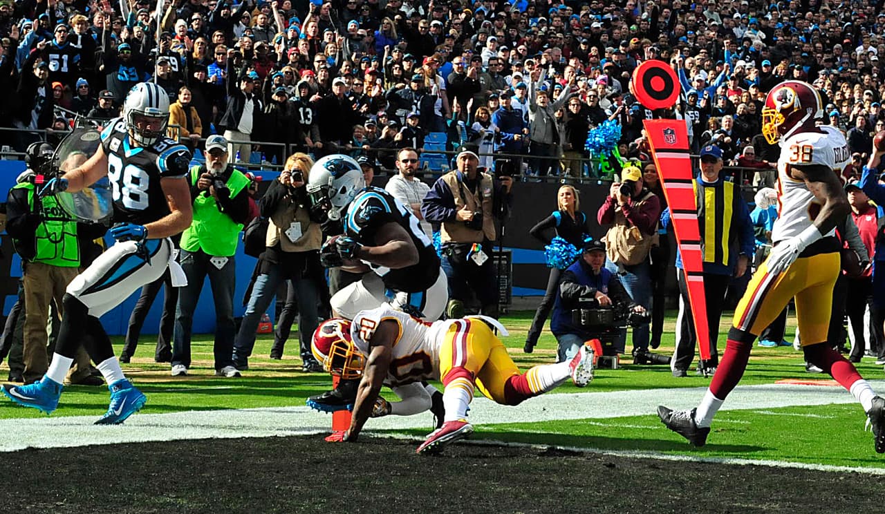 En el triunfo de los Carolina Panthers sobre los Washington Redskins existieron algunos momentos que pasaron desapercibidos, aquí te mostramos algunos de ellos.