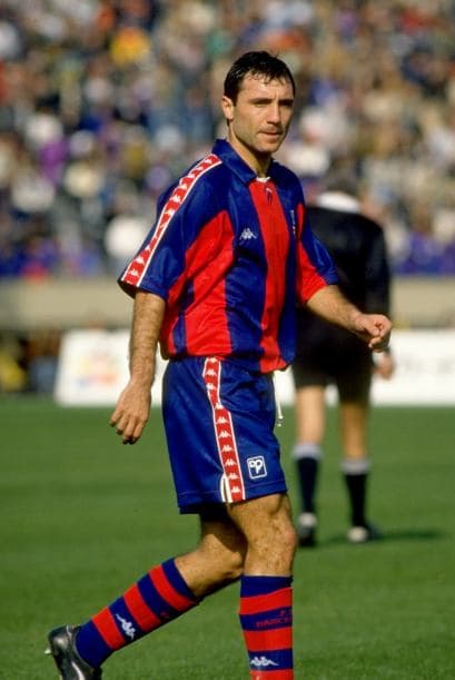 HRISTO STOICHKOV | Campeón de Europa con el FC Barcelona en 1991-92 antes que cambiara al actual formato, el único búlgaro en ser campeón europeo jugó con el D.C. United y es un ídolo del Chicago Fire.