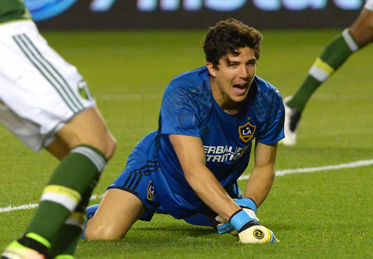 MEJOR ARQUERO: Brian Rowe brindó a LA Galaxy la seguridad que el equipo californiano buscaba desde hace tiempo. El oriundo de la ciudad de Chicago superó a David Ouested (Vancouver Whitecaps FC) y Steve Clark (Columbus Crew SC).
