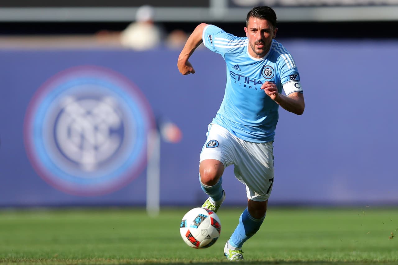 GOLEADOR DEL AÑO: Con 12 anotaciones el español David Villa está lanzado en su carrera para quedarse con la Bota de Oro de la liga este año. Fanendo Adi (Portland Timbers), Ignacio Piatti (Montréal Impact) y Bradley Wright-Phillips (New York Red Bulls) siguen al 'Guaje' en una de las competiciones internas más apasionantes de la MLS.