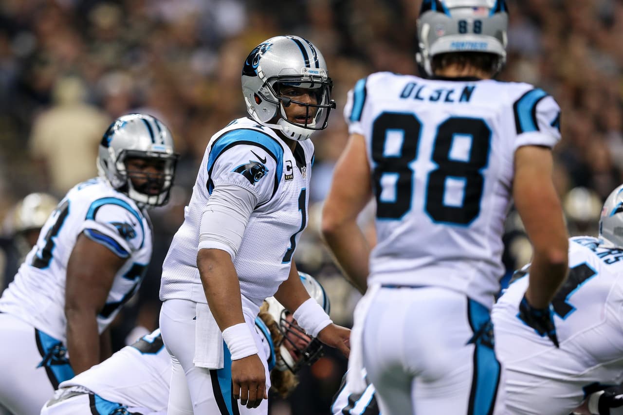 Newton es el único jugador en la historia de Carolina en lanzar 5 pases de TD en dos juegos consecutivos.