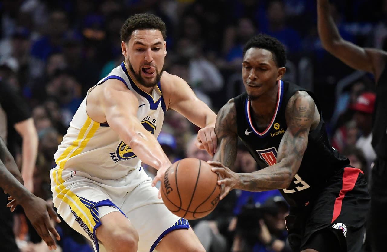 Lo más cerca que estuvieron los Clippers en la segunda mitad fue a 13 puntos de los Warriors, pero era demasiado tarde porque quedaban menos de cuatro minutos por jugarse.