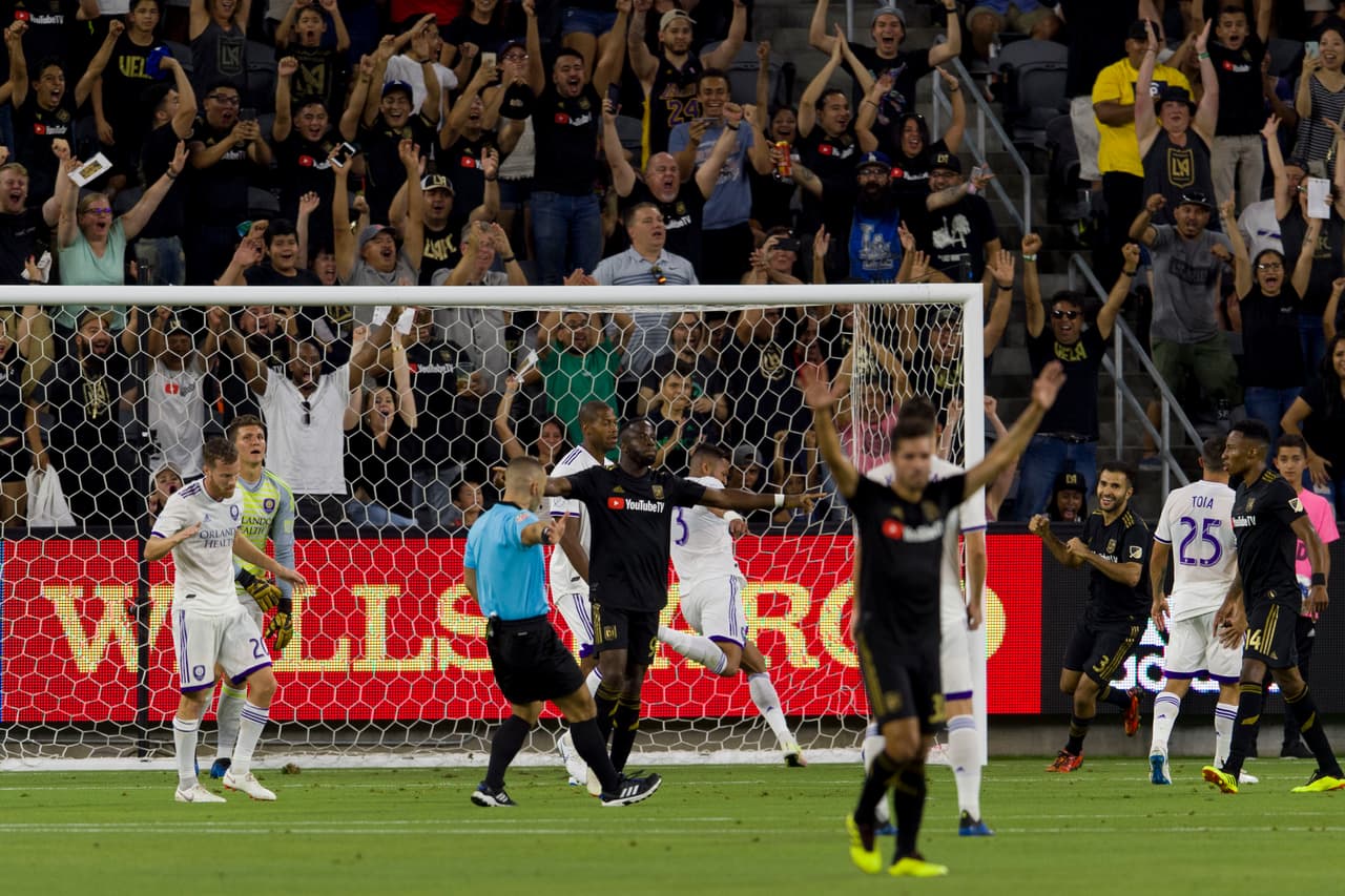 Adama Diomande puso dos pases para gol a media semana, y el fin de semana convirtió dos de su autoría. Dio se está ganando un puesto entre los once de LAFC.