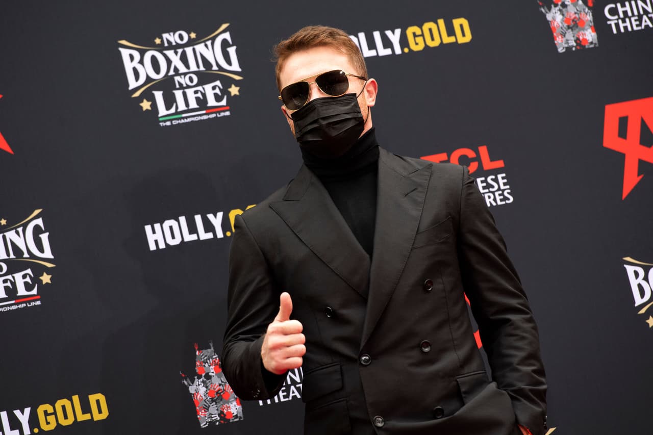 Tormentas eléctricas retrasan la llegada de 'Canelo' Álvarez